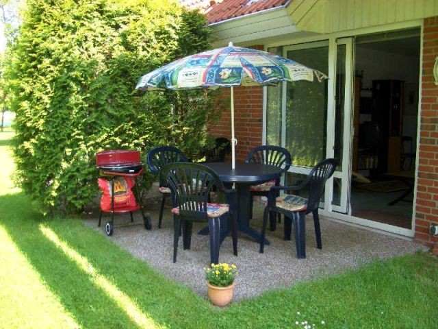 Terrasse (eingezäunt)